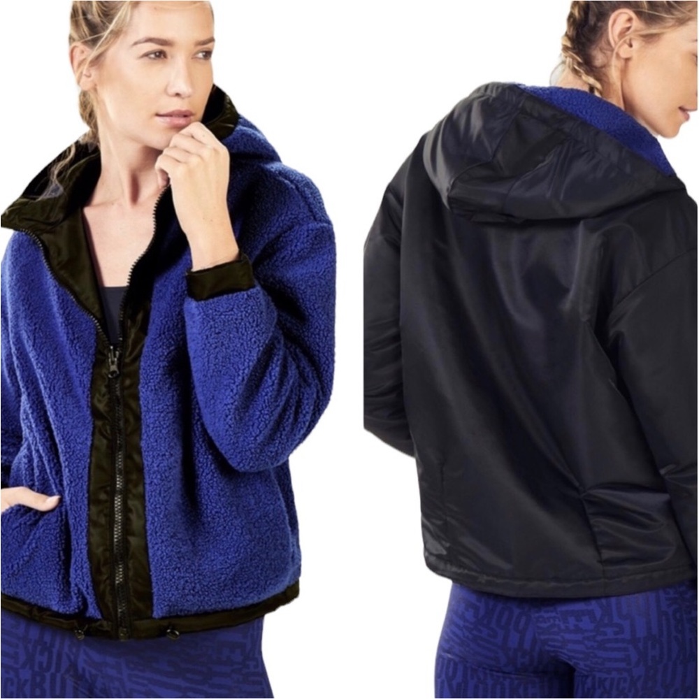 Fabletics Reversible Cher Sherpa Blue and Black Teddy Jacket Size L